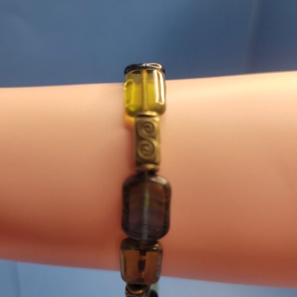 NWT Mens Olivine Picasso Premium Czech Glass Table Cut Bead Stretch Bracelet USA - Picture 3 of 11